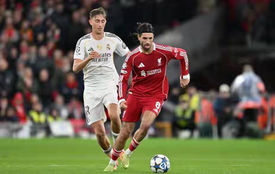 炸锅！帕夫利迪斯戴帽都靠边站 穆帅要给葡超“升舱” 冬窗要搞大事？